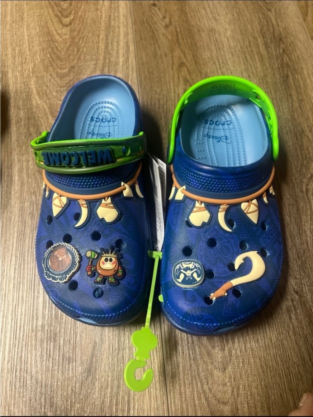 Moana crocs